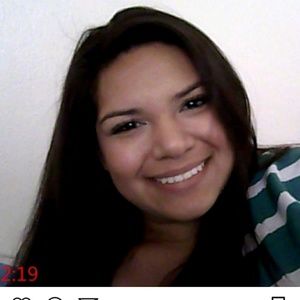 Meet your Posher, Stephana